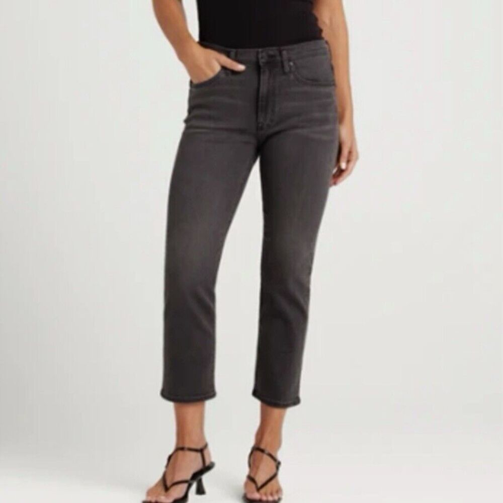 NWT Edwin Denim Elin Crop Straight Leg Jeans Size 33